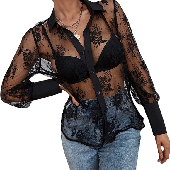 Women’s size large button down sheer top - Picture 2 of 2